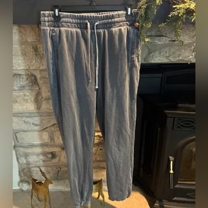 Grey joggers/ sweatpants